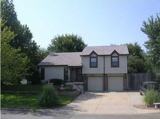 10803 W Shade St, Wichita, KS 67212