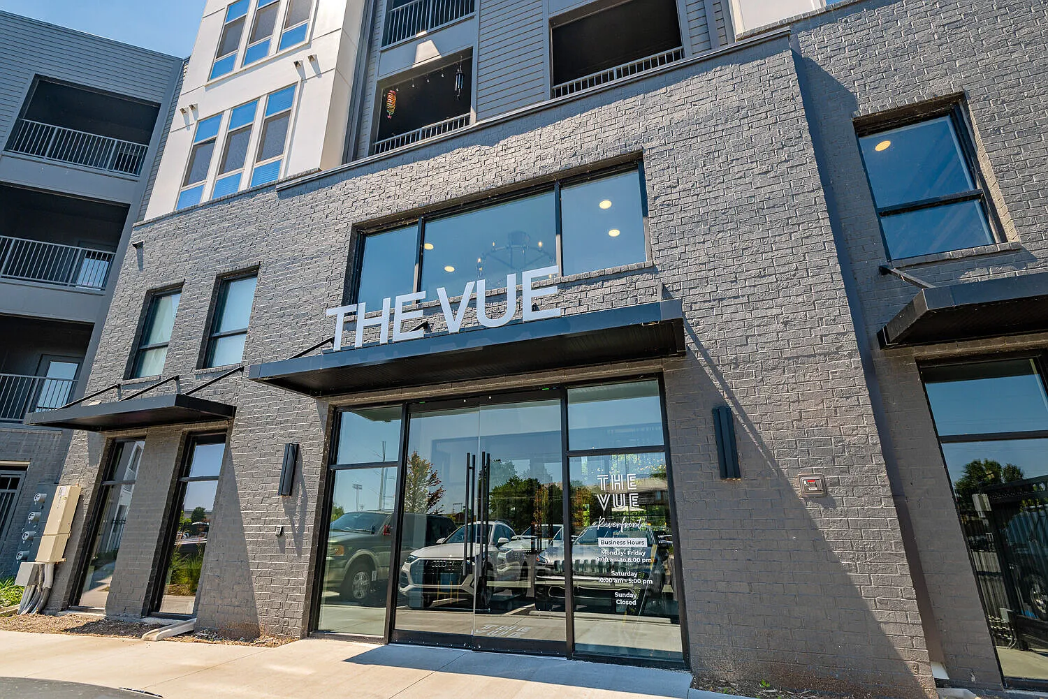 Vue on Riverfront — Photo 4