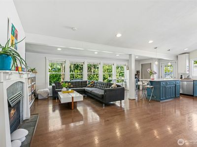 7826 SE 24th Street, Mercer Island, WA, 98040