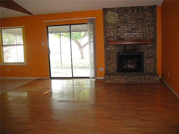 2nd image of 6219 Valley Forge Ct