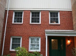 13623 Stepney Ln, Chantilly, VA 20151