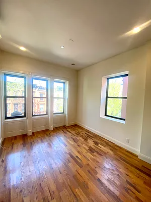 Rented by Compass | media 1