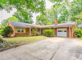 1208 Onslow Dr, Greensboro, NC 27408