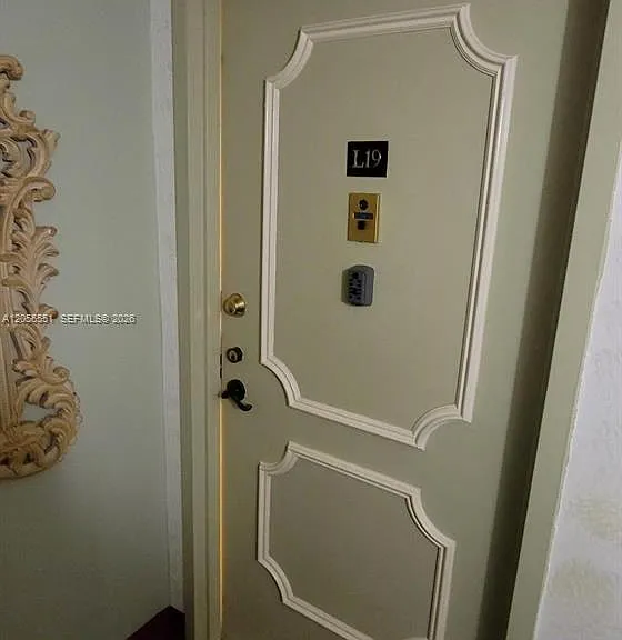 1300 Saint Charles Pl #L19 — Photo 29