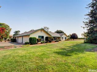 24940 N Sowles Rd, Acampo, CA 95220