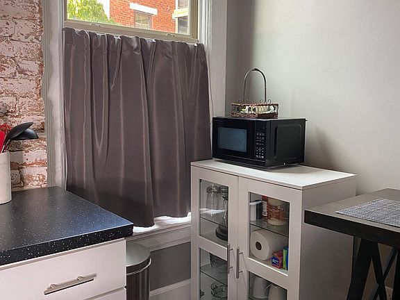 4th image of 212 W 5th St #1B