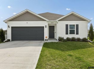 10807 S 177th St, Omaha, NE 68136