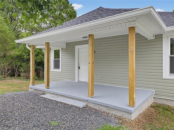 4th image of 848 Clarkway Ave