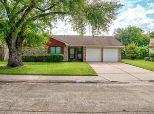 11827 S Perry Ave, Houston, TX 77071