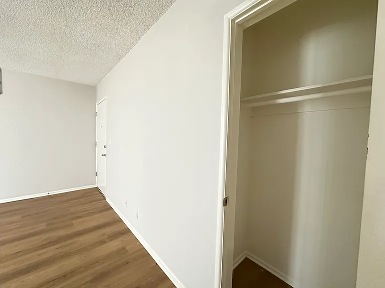 4307 Cedros Ave #4311-1 — Photo 13