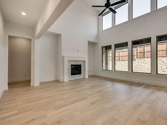 4th image of 608 Pentonville Ln