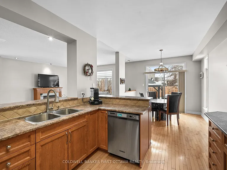 6 A Rosetta Ave — Photo 10