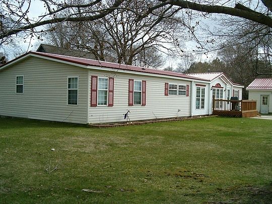 2nd image of 807 Schoolcrest Ave