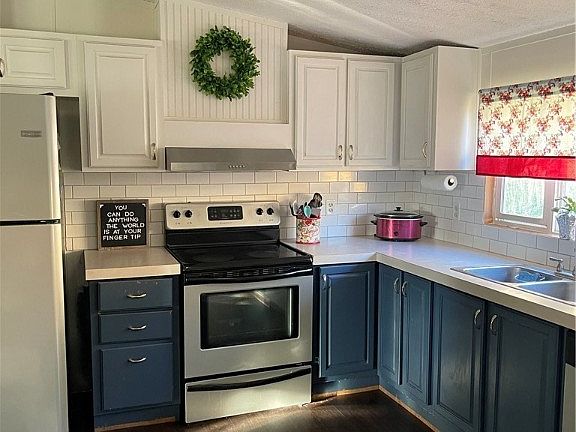 2nd image of 176 Almost Heaven Ln