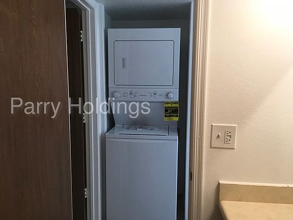 3rd image of 2104 E Eugie Ter APT 206