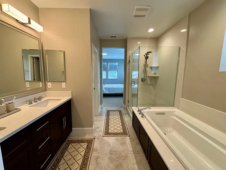 649 Sandalwood Dr #4 — Photo 30