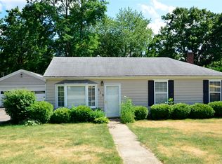 319 E Kansas St, Elburn, IL 60119