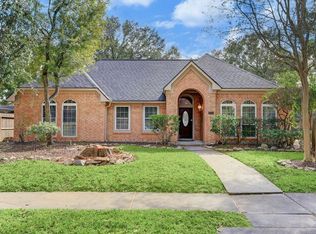 4314 Roaring Rapids Dr, Houston, TX 77059