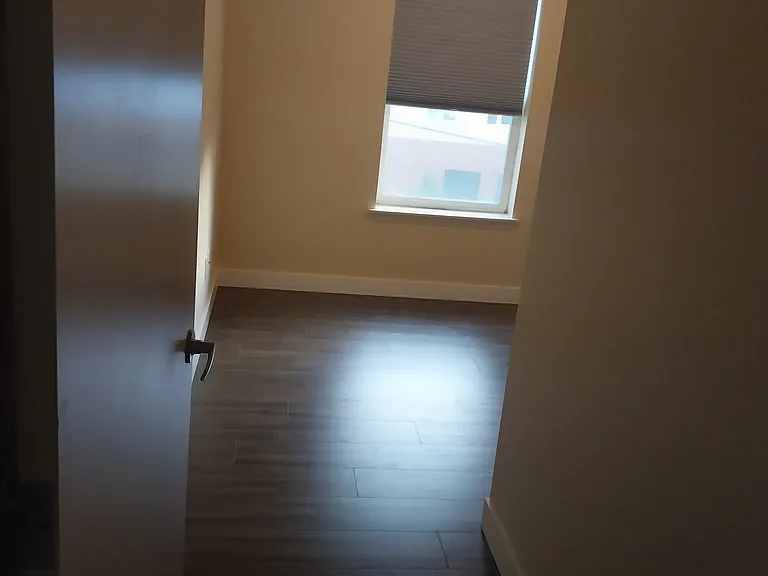 1001 N State St #304 — Photo 9