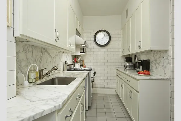 Sold by Stribling | media 4