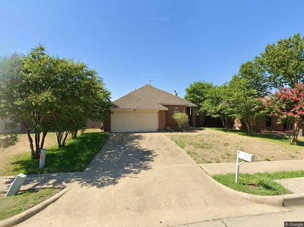 534 Meadow Ln, Forney, TX 75126