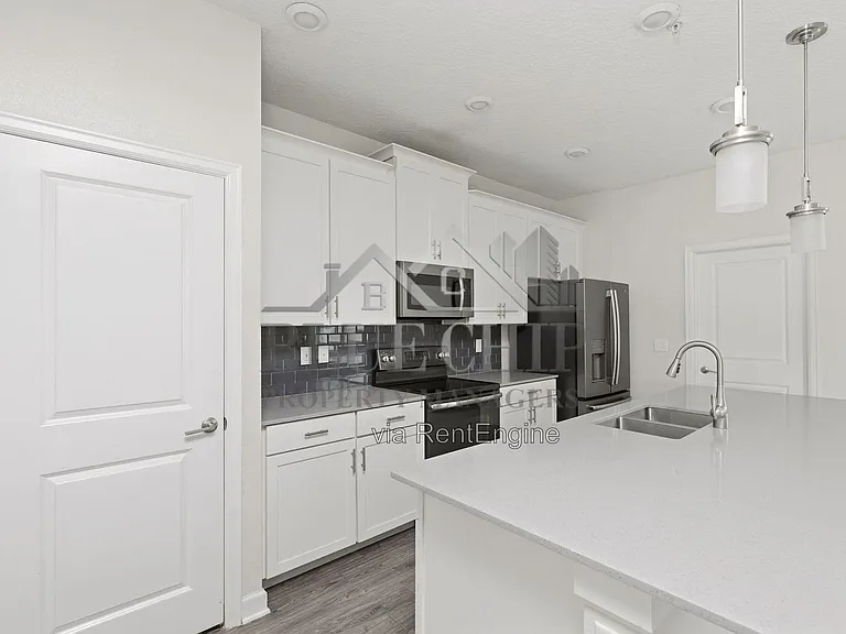 11933 Prologue Ave — Photo 15
