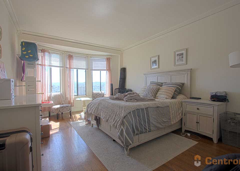 1st image of 2045 California St #44A