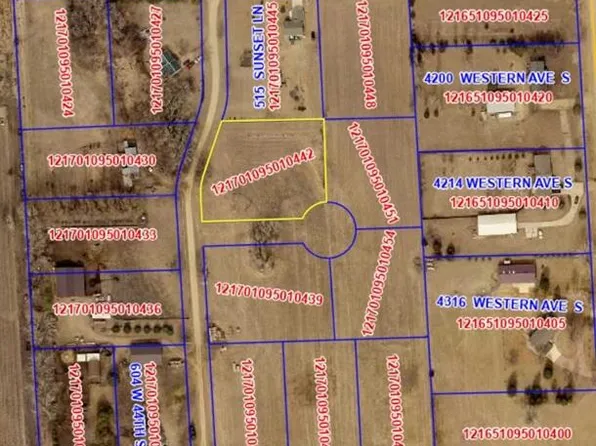 25 Southern Ests, Brookings, SD 57006