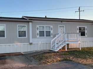 900 W Blue Starr Dr TRAILER 3, Claremore, OK 74017