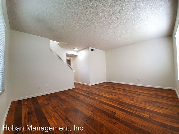 3rd image of 8031 Winter Gardens Blvd APT 4