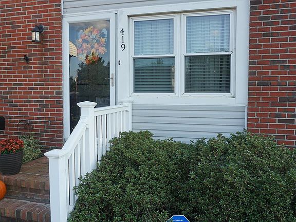 2nd image of 419 Prince St