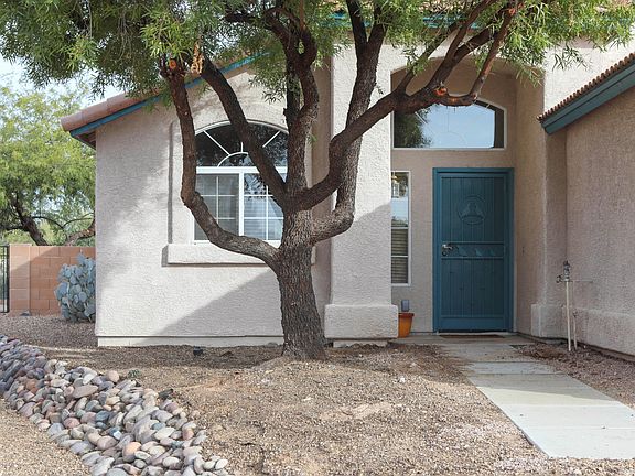 3rd image of 8295 N Camino De La Viola