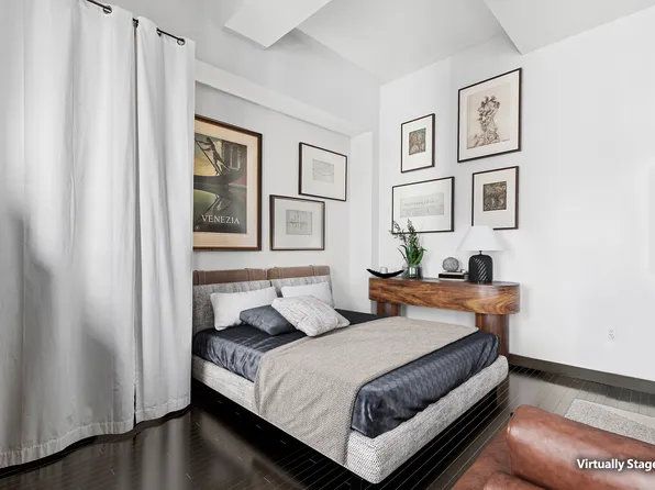 20 Pine Street image 3 of 6