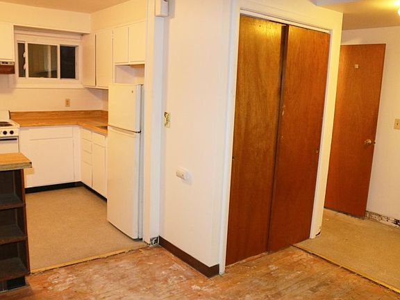 Livingroo/Hallway Closet/ Kitchen BEFORE carpets