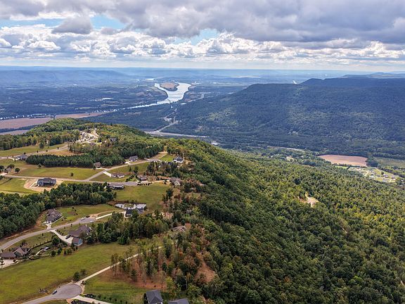 3rd image of 318 Sweedens Overlook