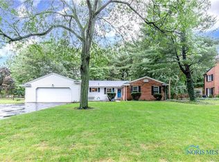 5515 Woodridge Dr, Toledo, OH 43623