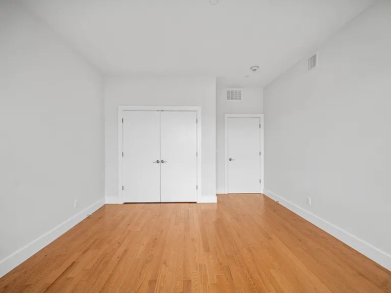 6 Purdy St — Photo 7