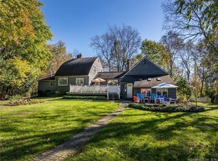 97 Richards Rd, Litchfield, CT 06759