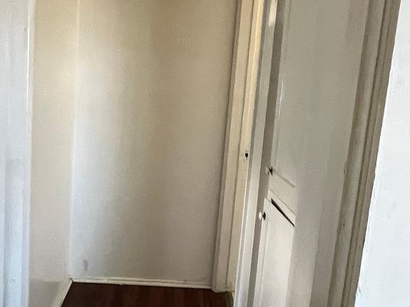 5th image of 8583 Bennett Ave #1