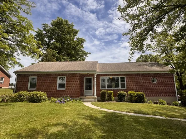 10033 Jonestown Rd, Grantville, PA 17028