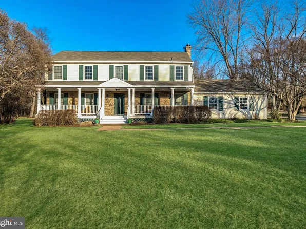 13321 Glen Mill Rd, Rockville, MD 20850