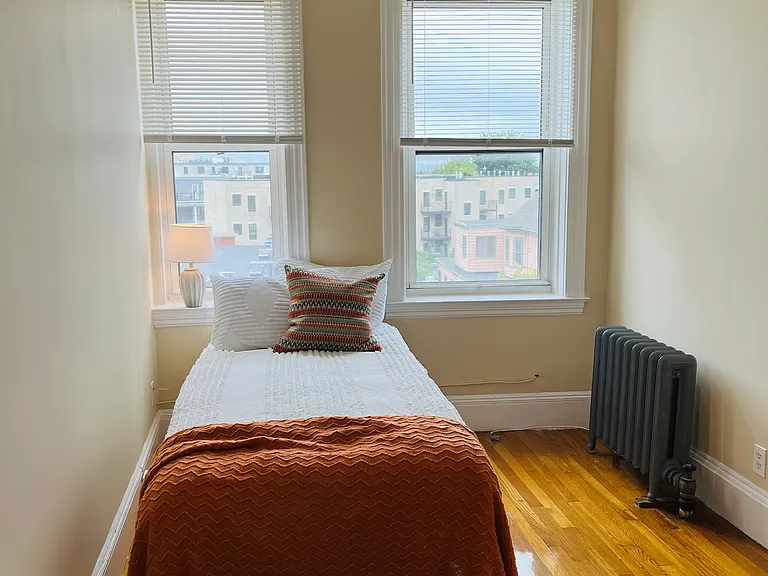178 Brighton Ave #17 — Photo 8
