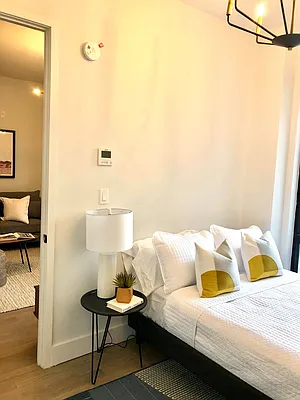 Rented by City Vista Inc | media 50