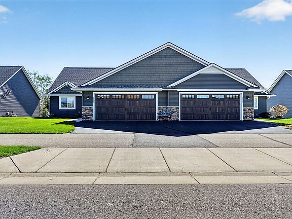 2nd image of 2931 Moon Lake Drive