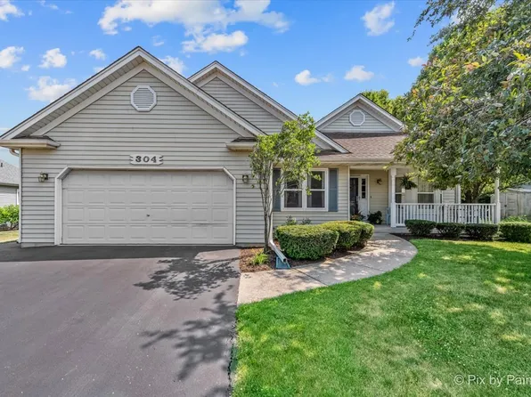 304 Illini Dr, Yorkville, IL 60560