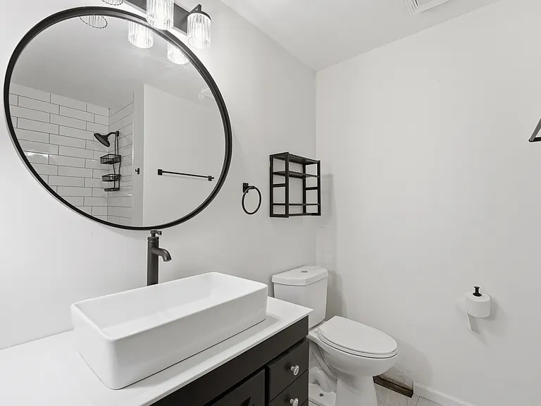 18377 Pleasant View Dr — Photo 13