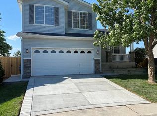 19941 E Montview Dr, Aurora, CO 80011