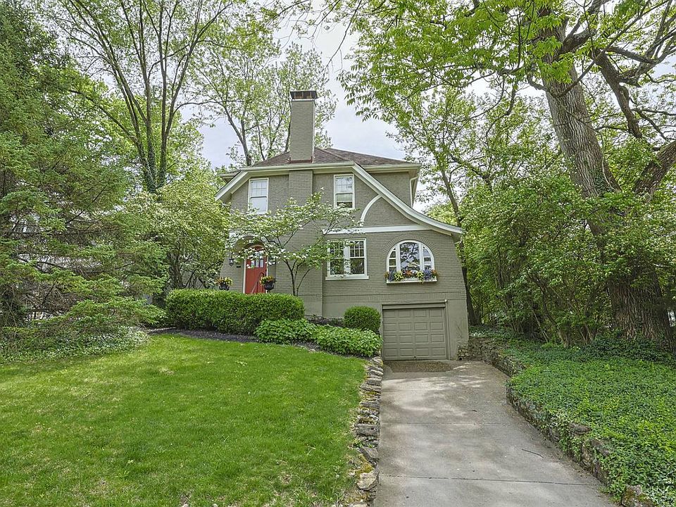 1st image of 3219 Hardisty Ave