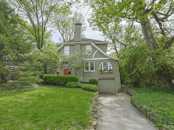 3219 Hardisty Ave, Cincinnati, OH 45208