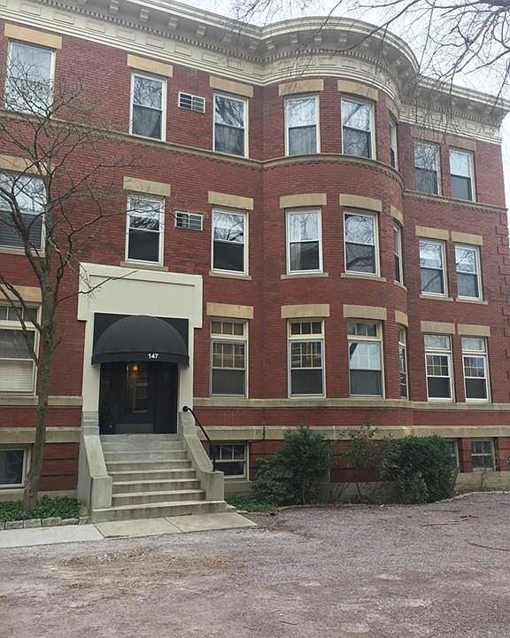 1st image of 147 Longwood Ave